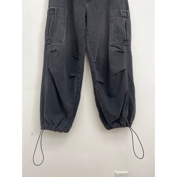 Snacks! By MOTHER The Munchie Ankle Barrel Slouchy Utility Jeans Black - Size 27 - Picture 11 of 12